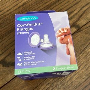 NWT - 28MM ComfortFit Flanges - Lansinoh